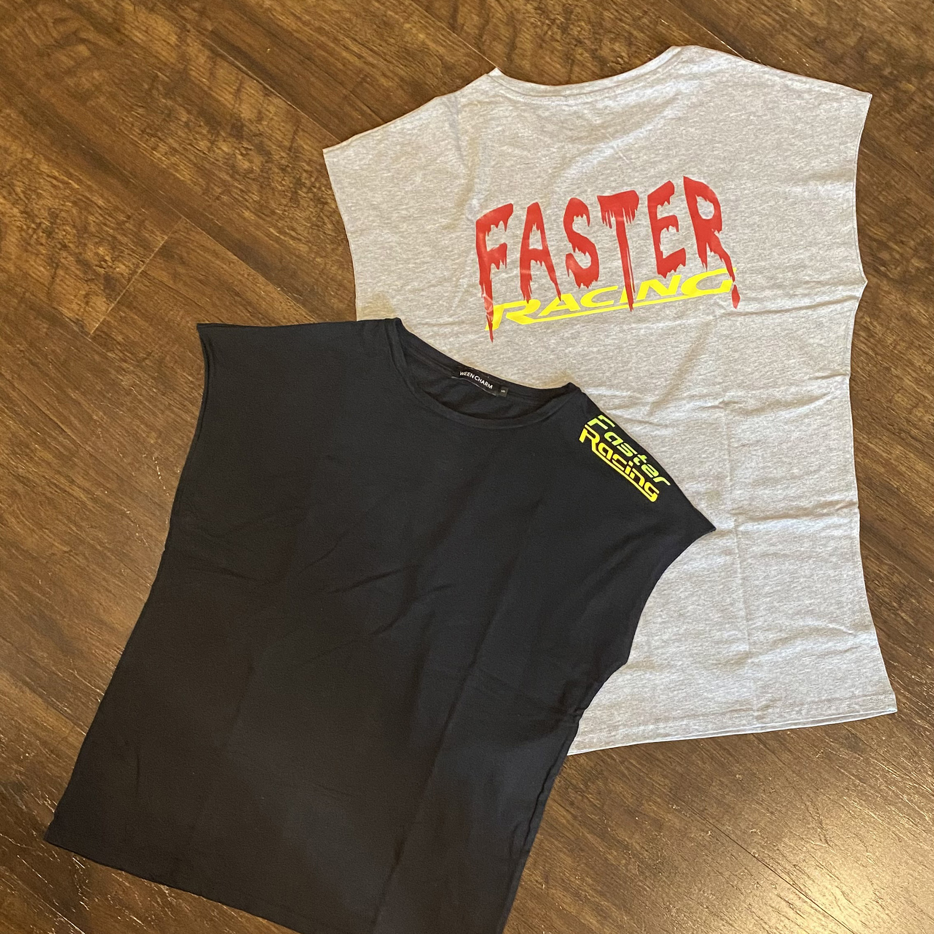 Tシャツ